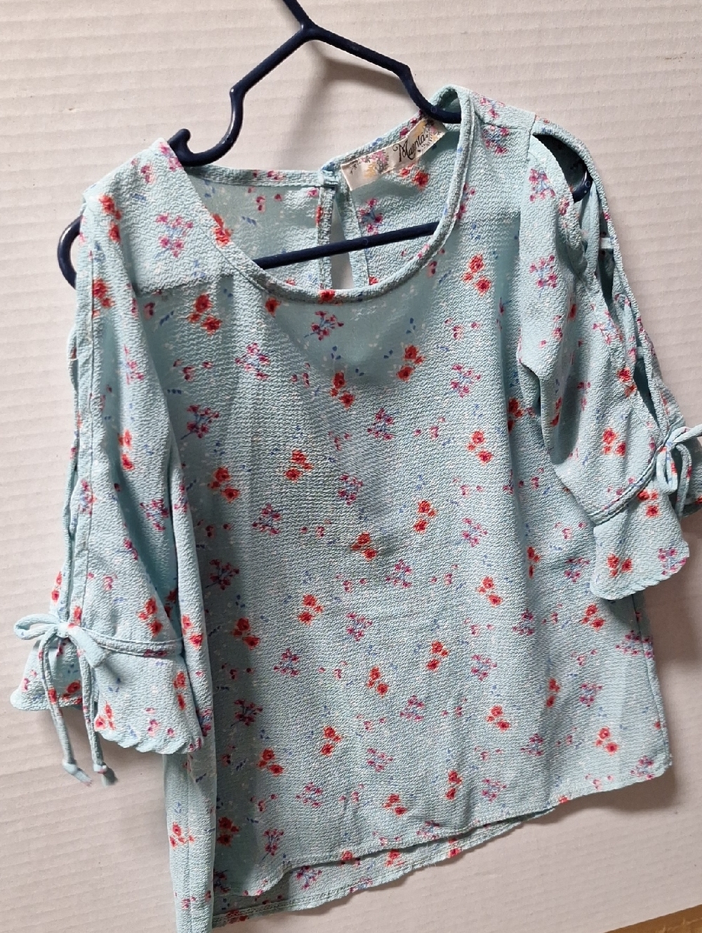 Magenta Light Blue Floral Cold-Shoulder Blouse with Tie Sleeves